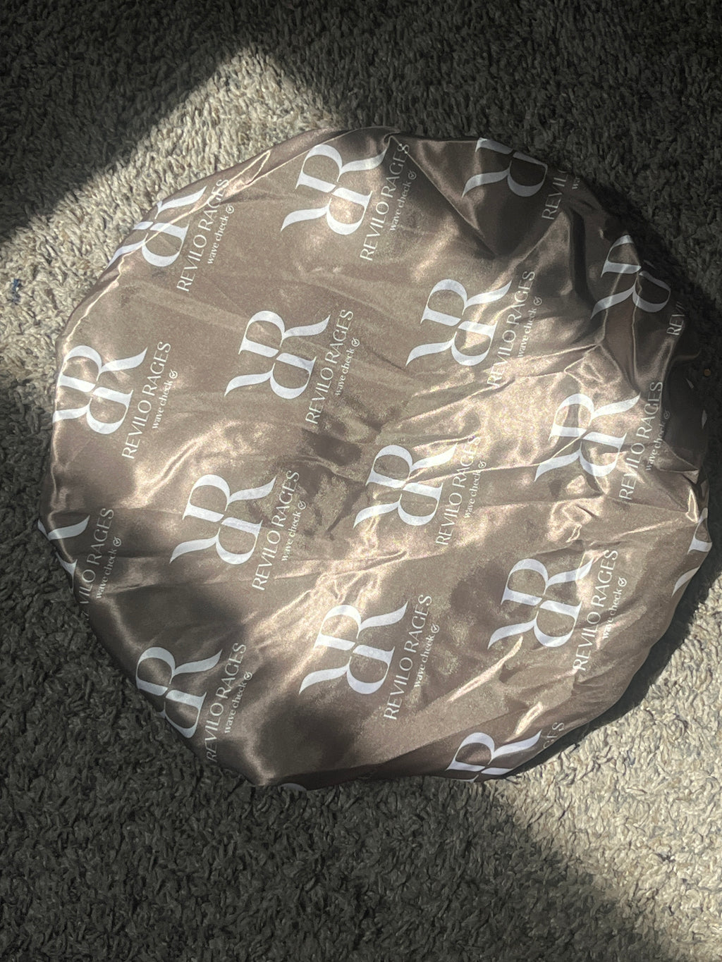 Gold ReviloRages bonnet