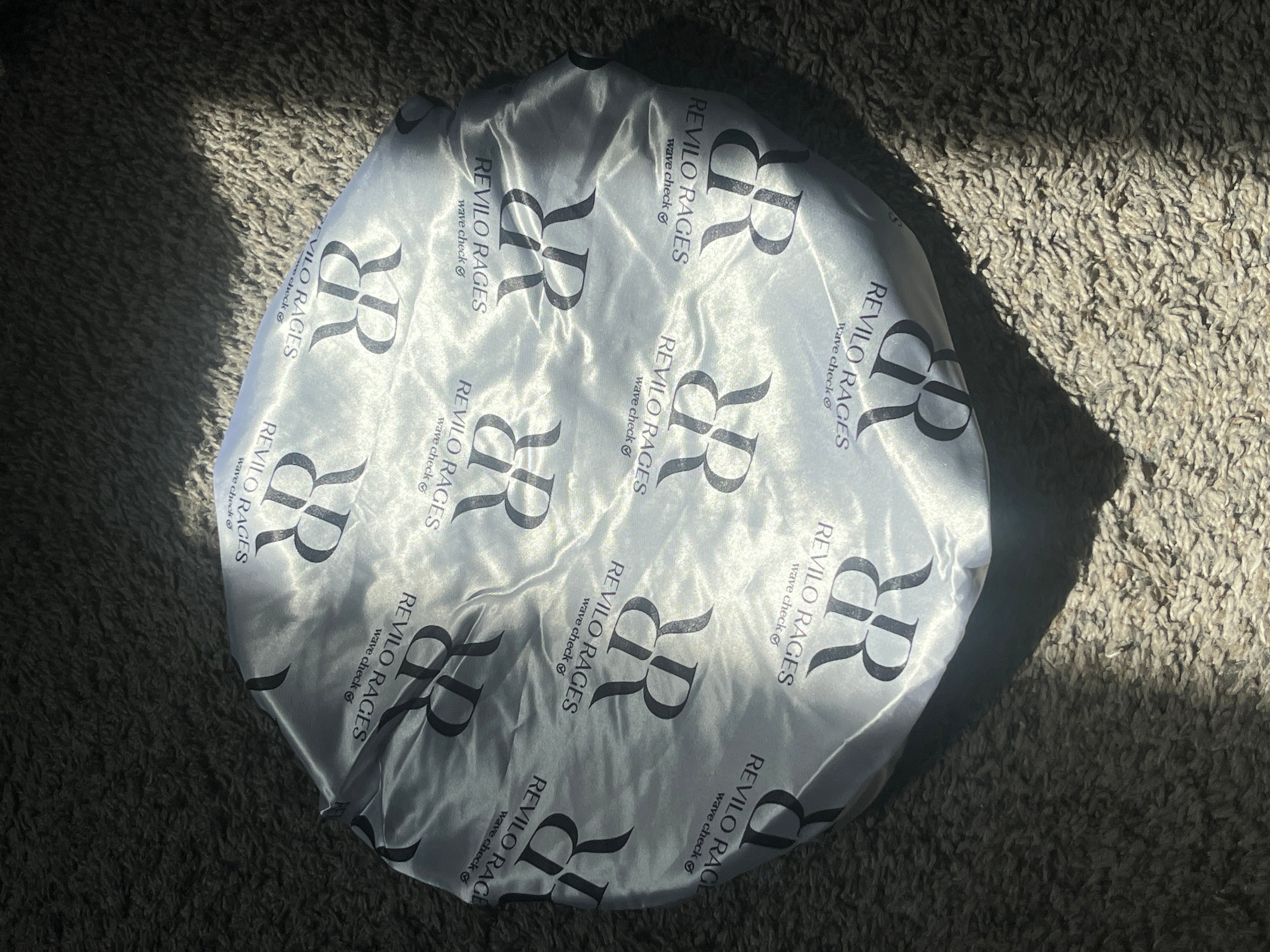 Sliver ReviloRages bonnet
